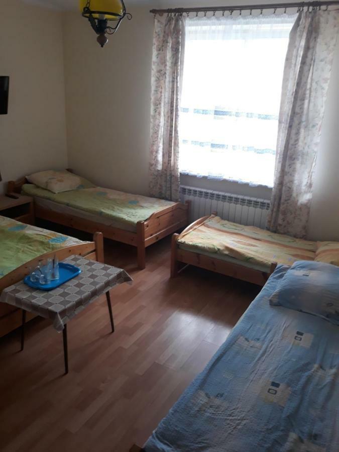Uniejow Pensjonat Pod Milorzebem Экстерьер фото
